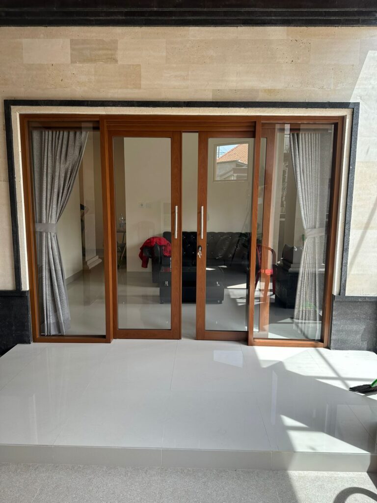 Aluminium Motif Kayu Traditional Look Gianyar